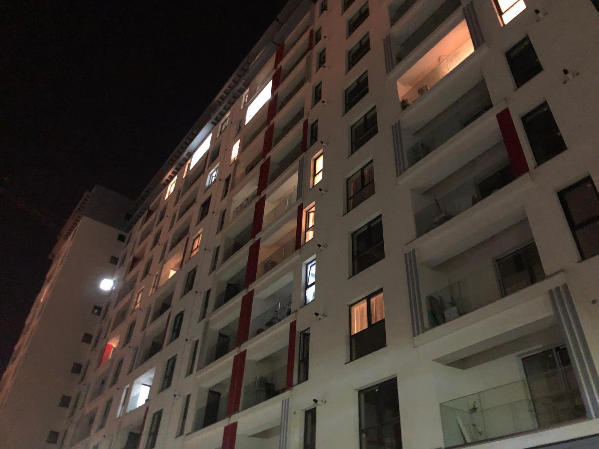 2-Room Penthouse Plaza Residence P1 Bukarest Exteriör bild